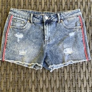 Great condition!Girl Denim Shorts with Red & Blue Stipe down side Fun Summer!!